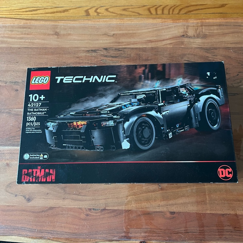 LEGO Technic The Batman Batmobile Set